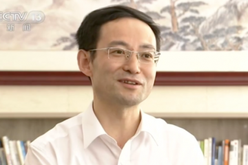 央視新聞?wù){(diào)查：豐巢免費變收費，這只是錢的事嗎？