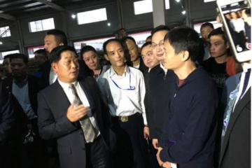 又一快遞巨頭栽了，泄露40萬條信息被約談，老板曾是“快遞首富”