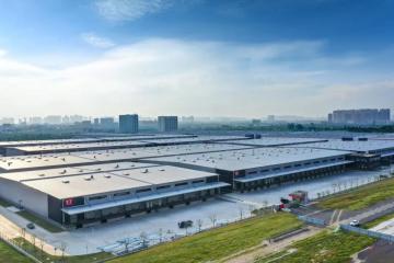 國辦：在各大中城市規劃建設一批城郊大倉基地，確保應急狀況下及時就近調運生活物資