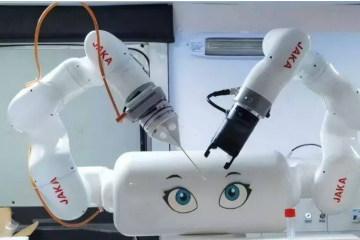 協作機器人賦能智造的同時 開始“卷”出新高度