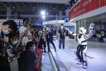 搶先特斯拉，國產人形機器人量產，真的要來了？