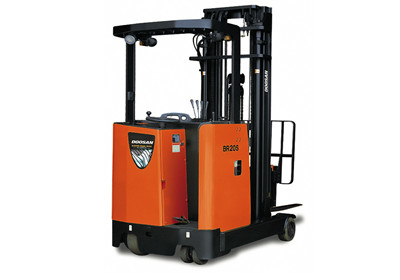 煙臺(tái)斗山1噸前移式電動(dòng)叉車(chē) BR10S 