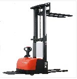 全電動堆高車T12
