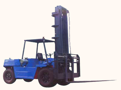 8噸三層空箱下叉式作業叉車 CPCD80C 