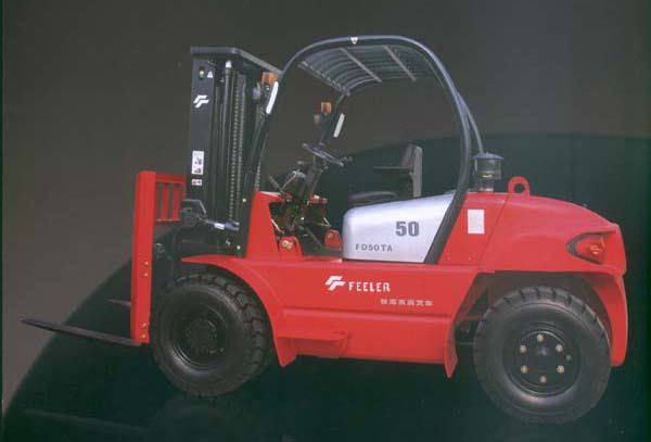 FD系列5-10噸柴油平衡重叉車 FD50TA 