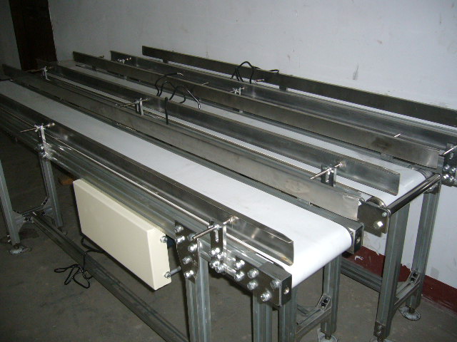 皮帶輸送機