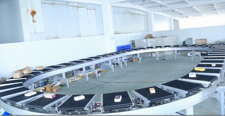 交叉帶分揀機 高品質分揀設備 36000件/小時高速分揀設備定制