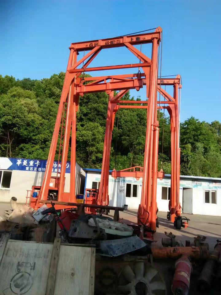 加高型吊機(jī)/集裝箱吊車/集裝箱土吊/碼頭港口集裝箱轉(zhuǎn)載吊機(jī)/分體