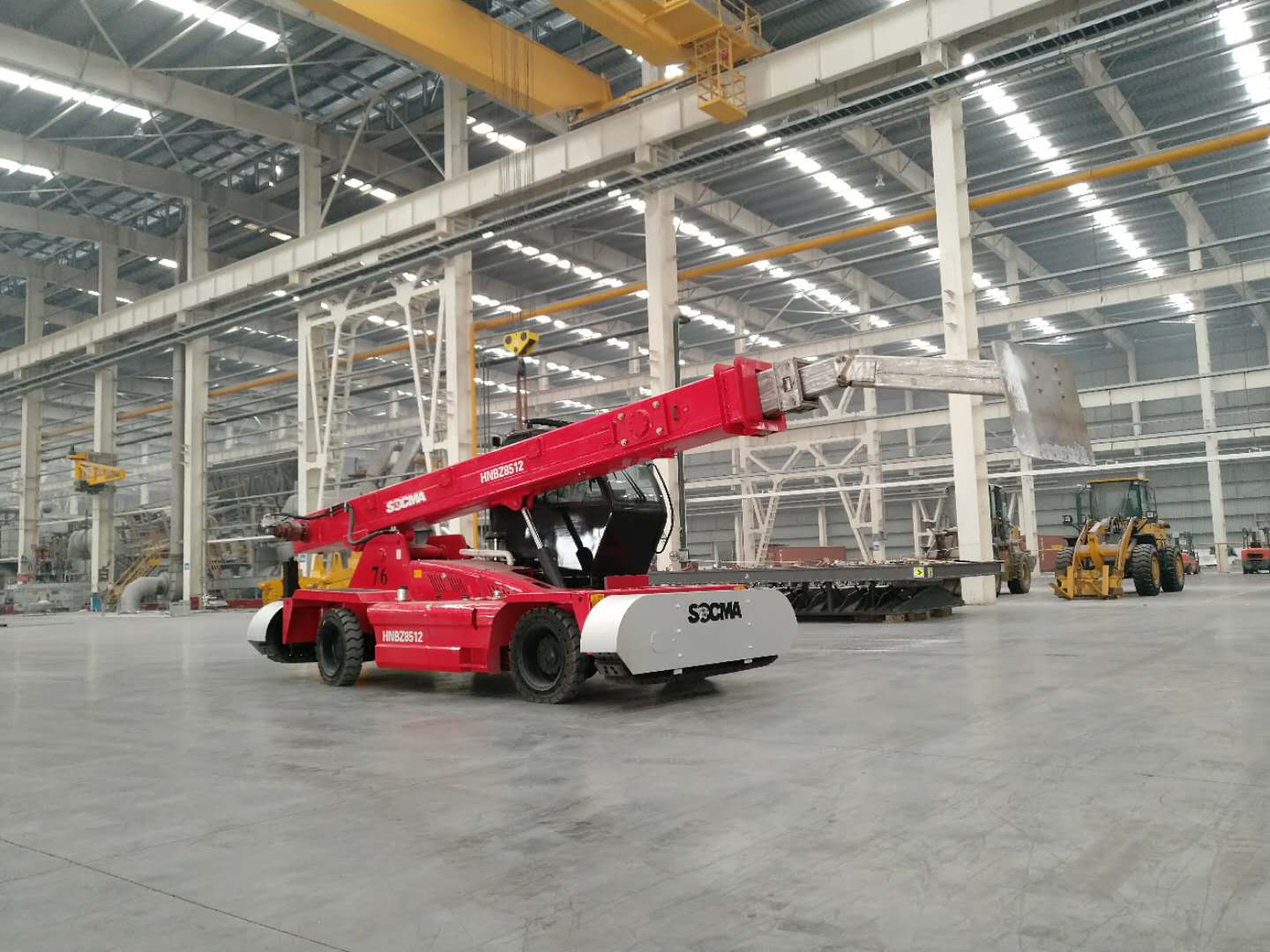 清爐熔鋁爐扒渣車伸縮臂SOCMA華南重工生產廠家報價