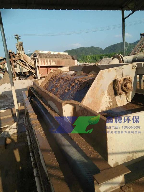 砂場污水處理設備污泥脫水機