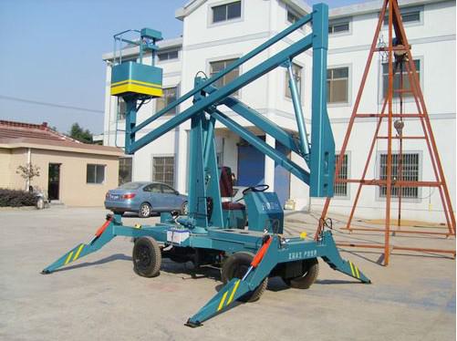 振陽曲臂式升降平臺.360度旋轉高空作業升降機.折臂升降車